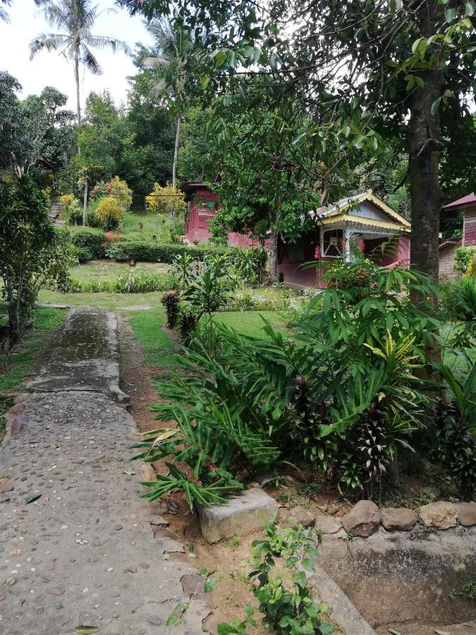 Durian Chalet Kuala Tahan Bagian luar foto